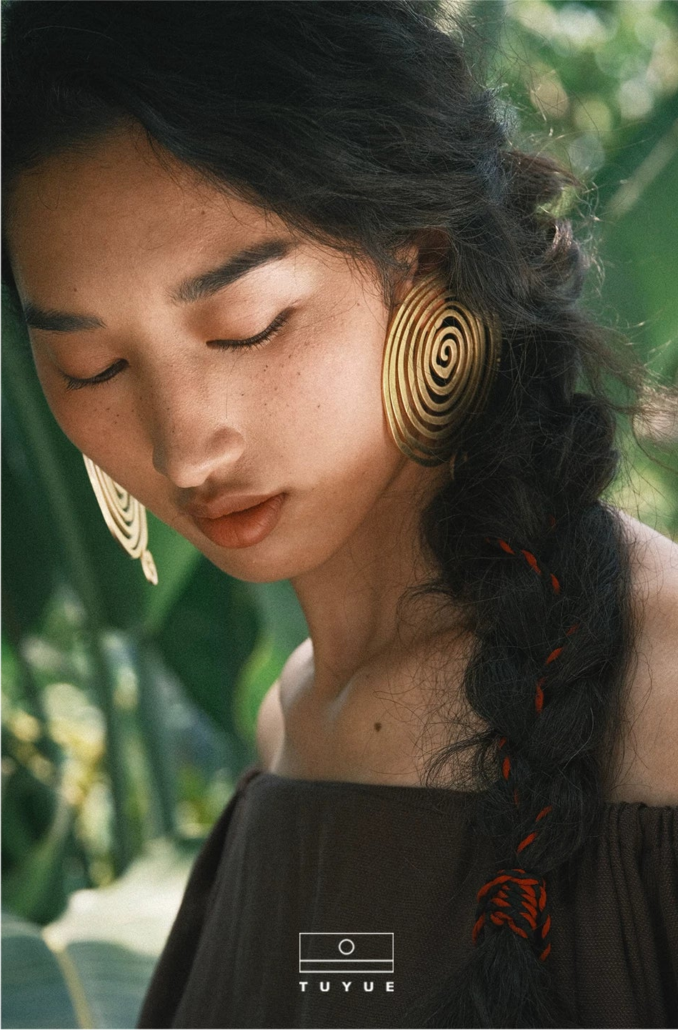 TUYUE brass gold plating energy structure earrings- MADDIE