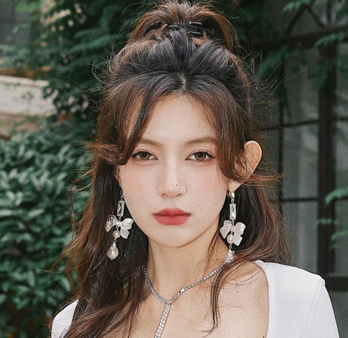 DOLLY Luxury Pretty Retro Style Bow Diamond Tassel Chic Earrings-EDITA