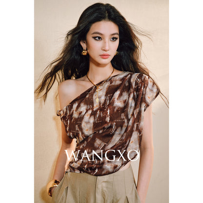 WANGXO Heavy Work Glossy Satin Hand-Pinched Pleats Slanted Shoulders Twisted Top - CERYS