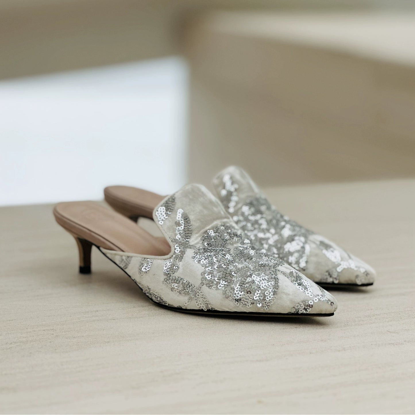 B-FEI  Chinese glitter pointed heels-SONDER.