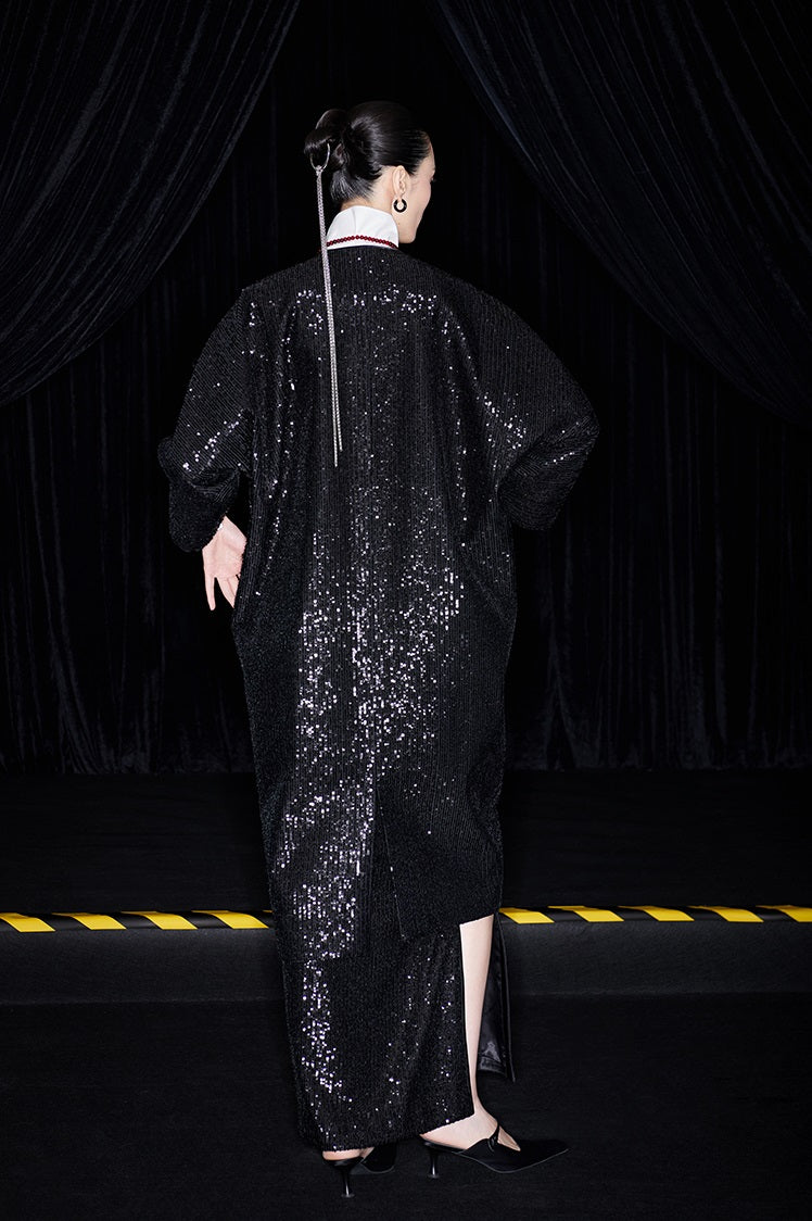 M essential Mackay designer silhouette three-quarter sleeve cardigan - AUGUST.