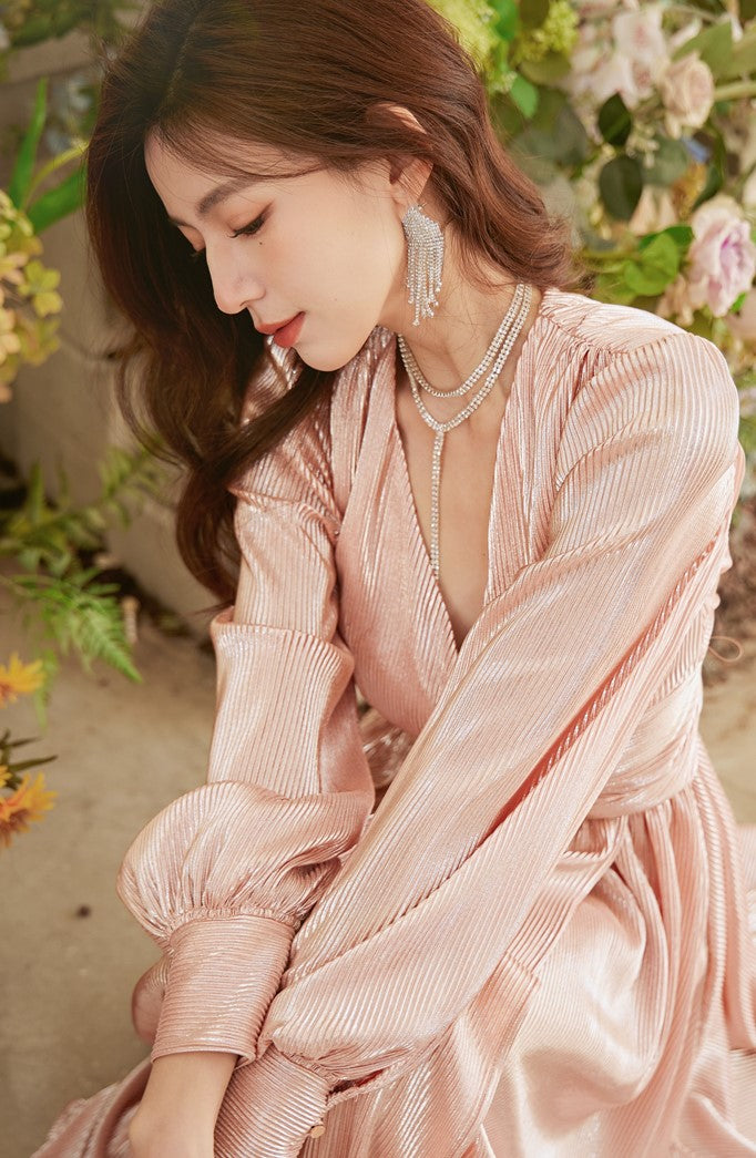 DOLLY Elegant Retro Gold Deep V-Neck Long Puff Sleeve Long Slit Award Dress-HUGO