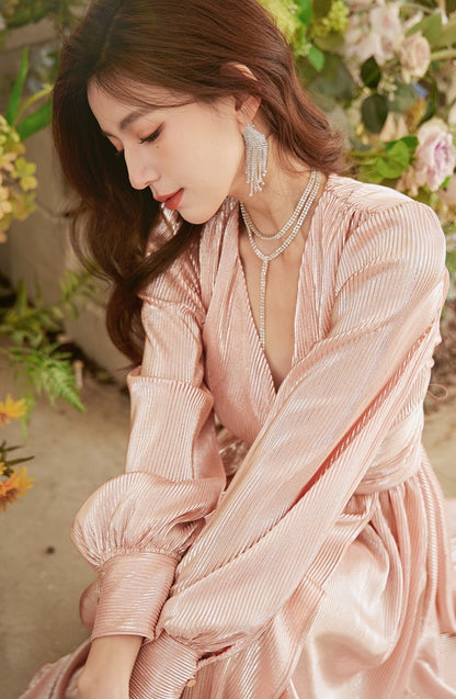 DOLLY Elegant Retro Gold Deep V-Neck Long Puff Sleeve Long Slit Award Dress-HUGO