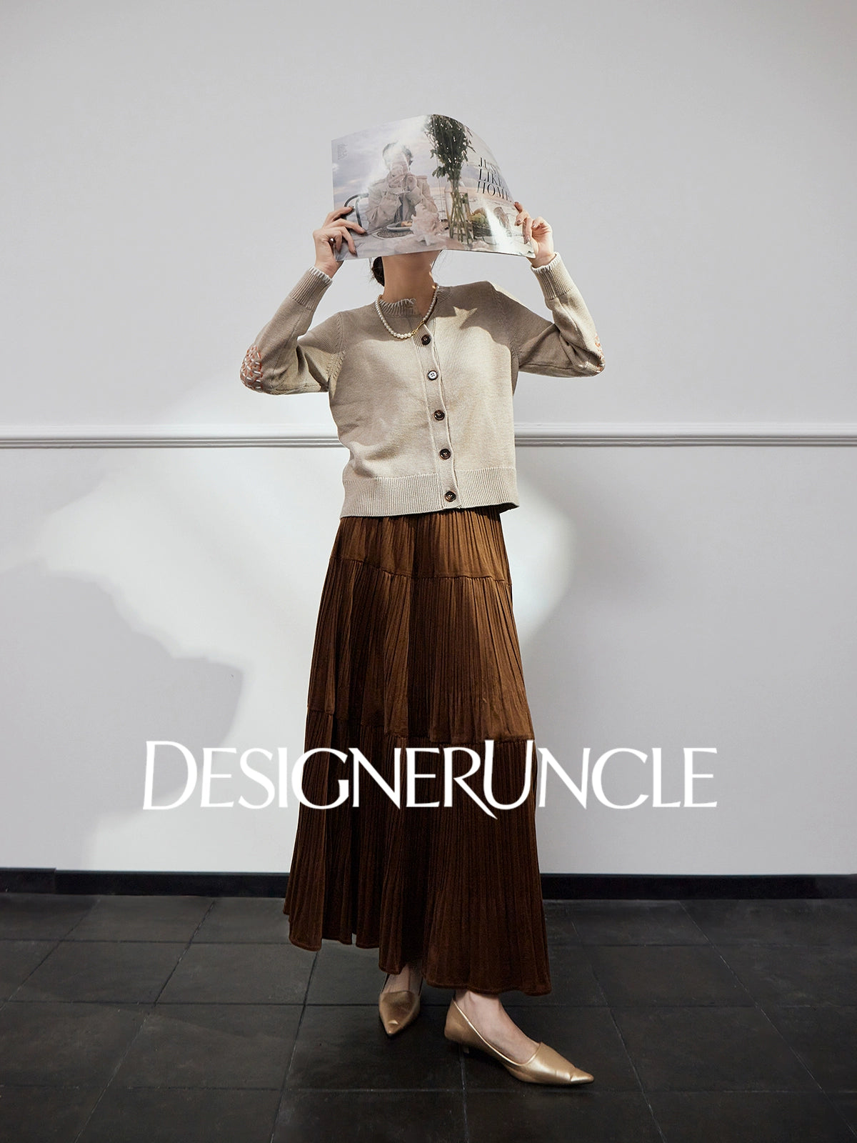 DGU "Lanmo" black high-waisted new pleated long skirt looks slim and versatile - Charles.