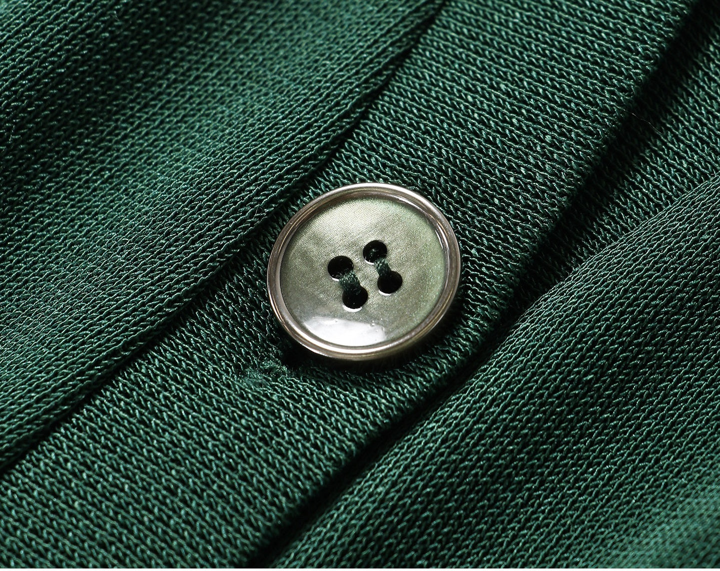 WANGXO |Vertical-Cut Acetate Double-Sided Threaded Halterneck Knitted Top -VELA