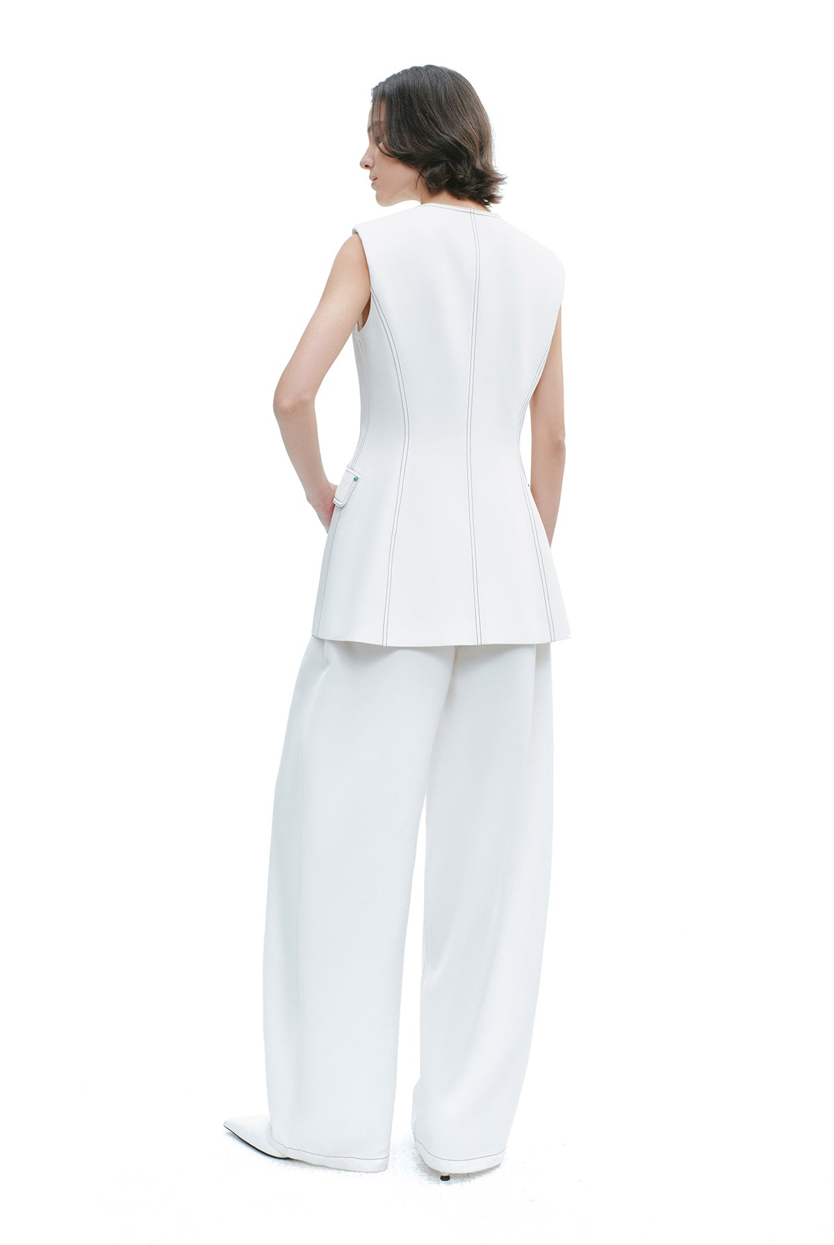 YES BY YESIR | Scimitar-Cut Loose White Slacks -NERISSA.