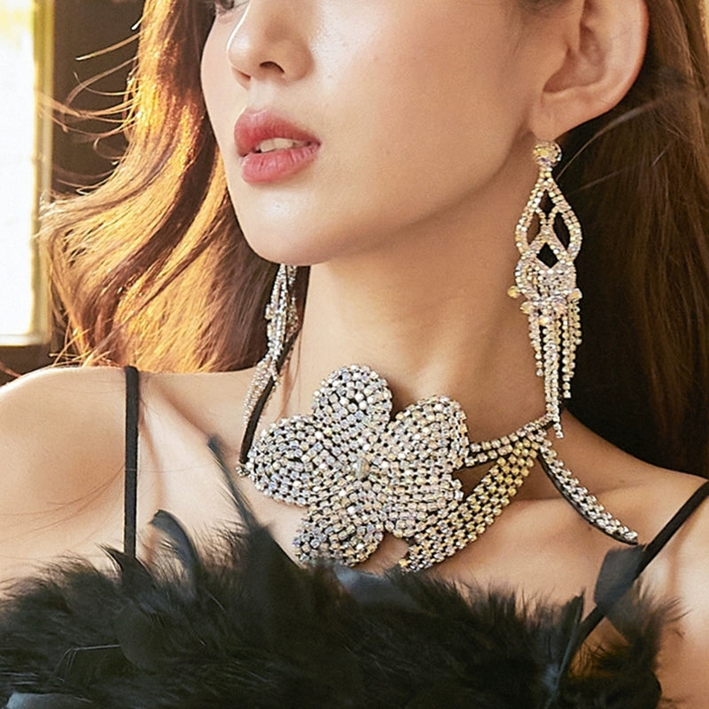 DOLLY Elegant Diamond Plant/Flower Design Chocker Necklace-OLIVIA