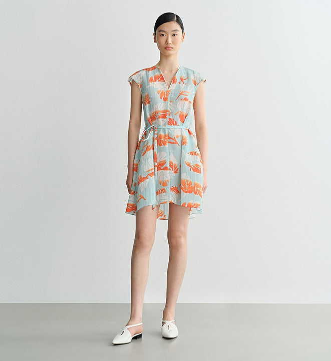 COMME MOI Lv Yan Designer Summer Vacation Print V-Neck Cropped Dress - MIA.