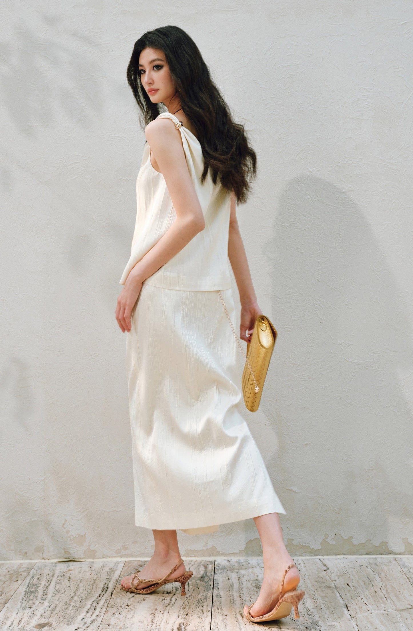 WANGXO | Lazy Precious Metal Shoulder Loop Loose Top & Straight Skirt Set with Sculpted Grace- VERA