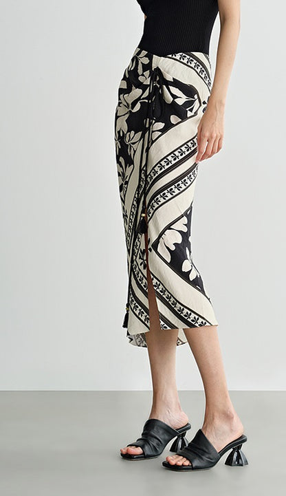 COMME MOI  black and white printed slit hip skirt - JENIFER.