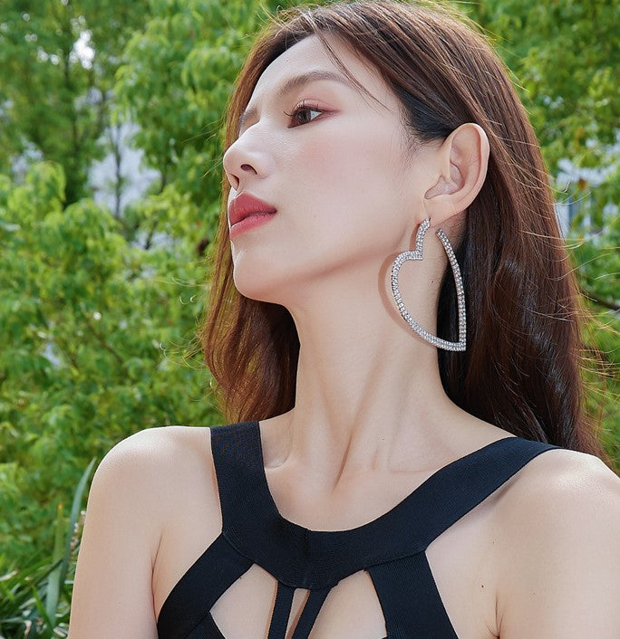 DOLLY Luxury Big Heart Full Diamond American Style Chic Earrings-LUNA