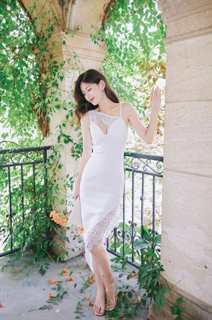 DOLLY White Sleeveless Off Shoulder Splice Lace Dress-DANICA