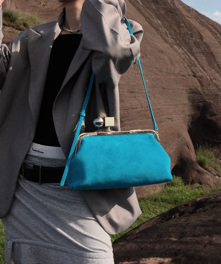 IUBALLET Star Rail Buckle New Mouth Gold Bag - DISTRESS.