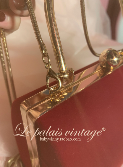 Le Palais Vintage Original Retro Delicate Velvet Crossbody Handbag-Diane.
