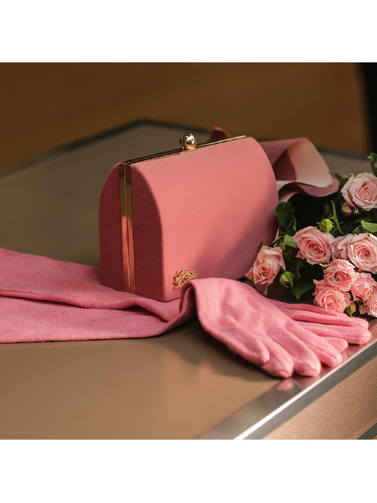Le Palais Vintage Original Retro Delicate Velvet Crossbody Handbag-Diane.