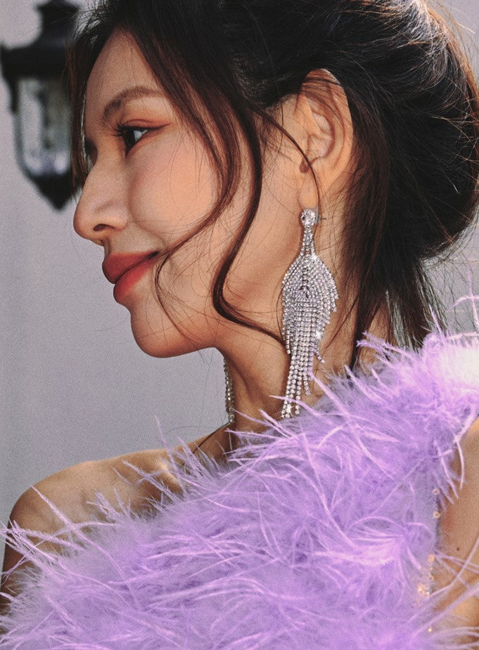 DOLLY High End Full Diamond Tassel Chic Earring-BOMA