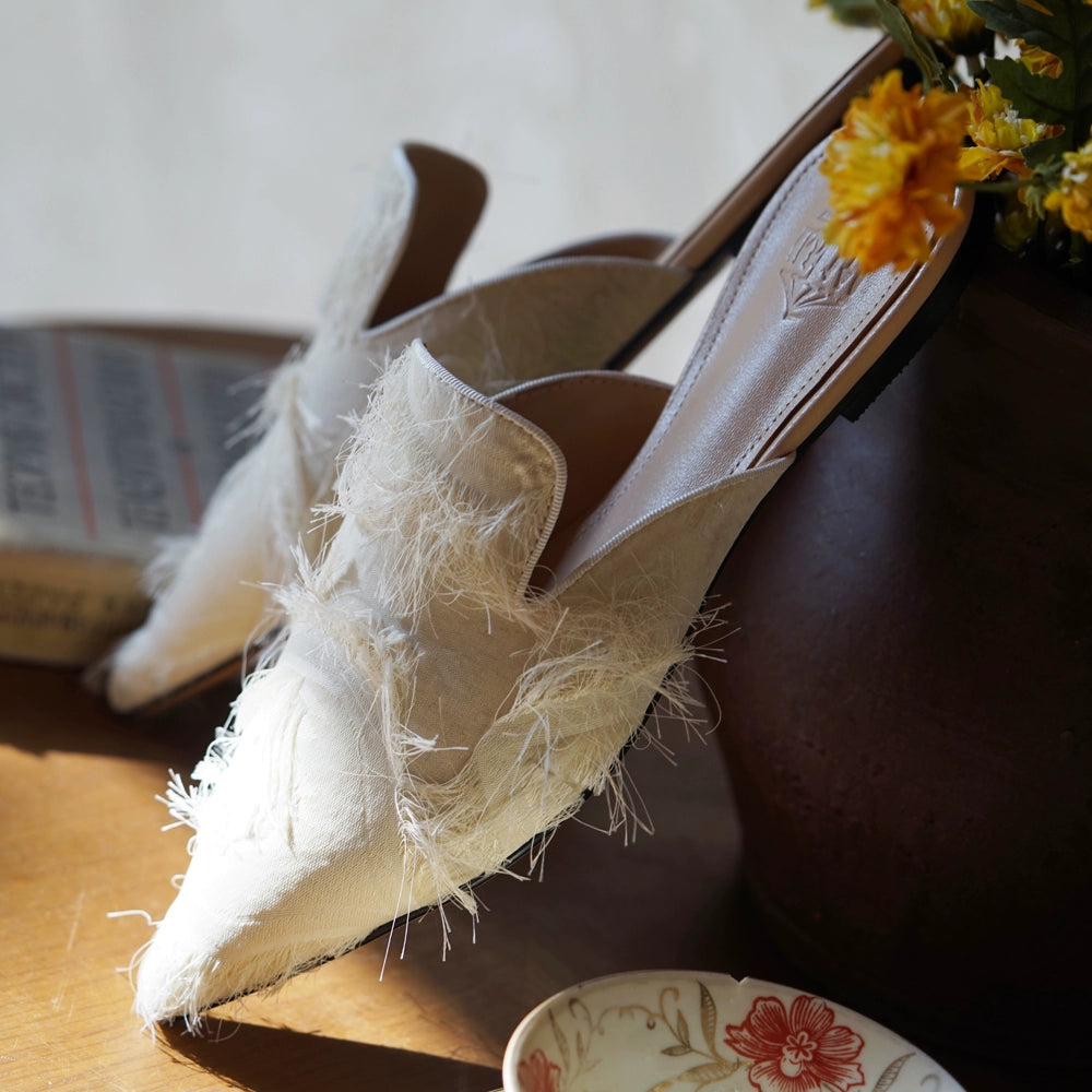 B-FEI white fringed pointed toe flat shoes-KUTAPRO.