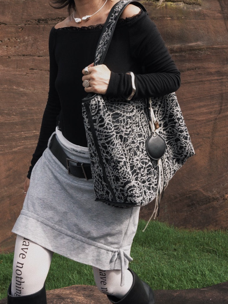 IUBALLET Relaxism New Lace One Shoulder Crossbody Large Capacity Tote Bag - APOCALYPSE ?