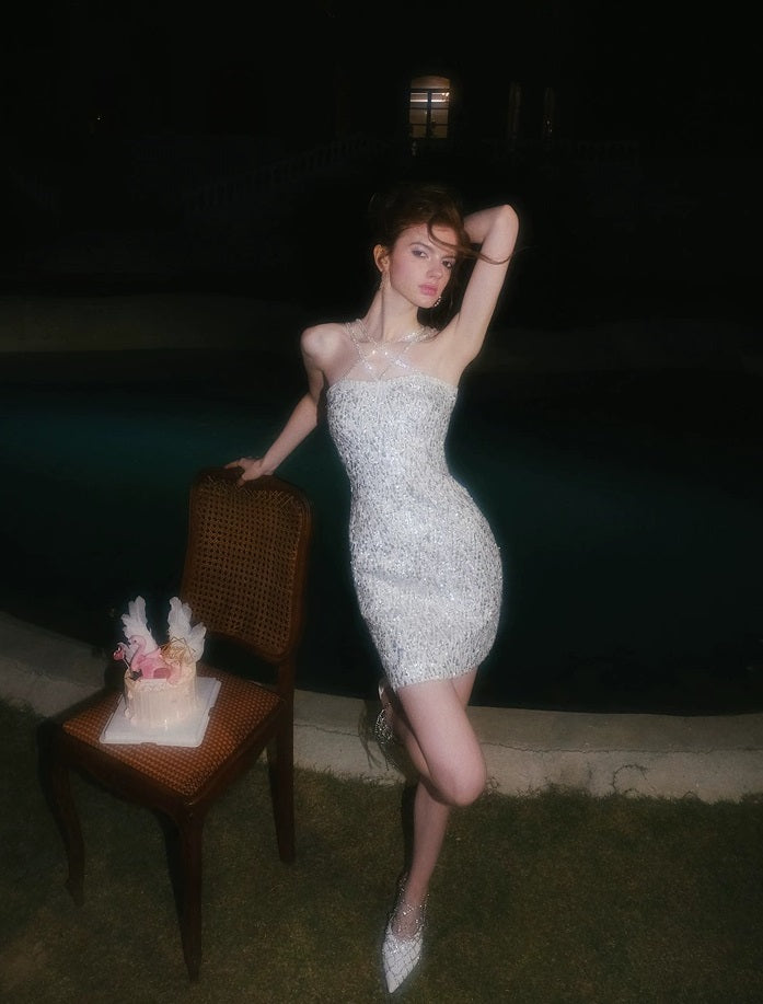 Wardrobes By Chen Elegant White Long Sleeve Medium Fur Coat-Nelo