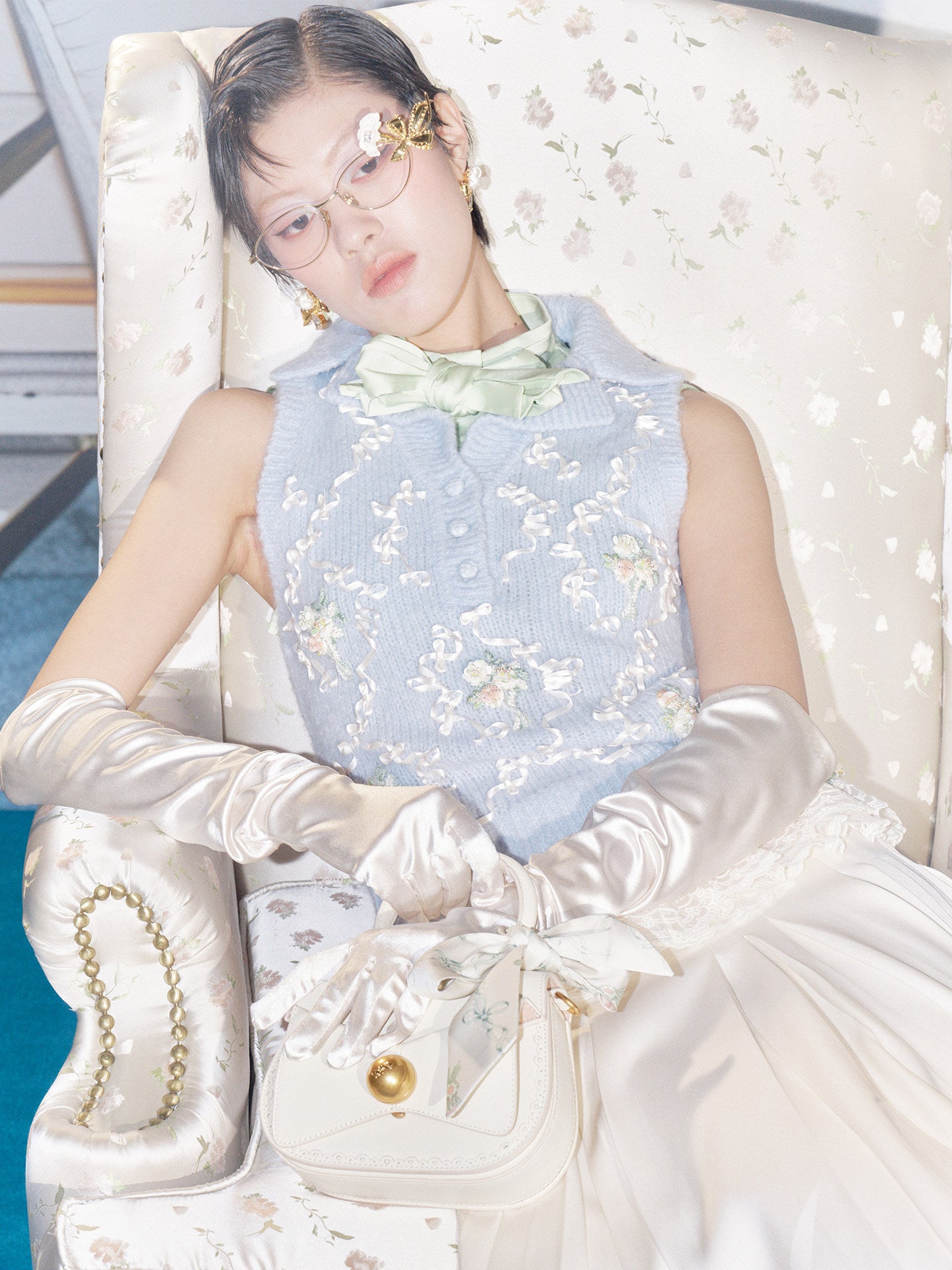 FAME Beaded Plate Floral Knitted Top Lapel Vest - ELOWEN