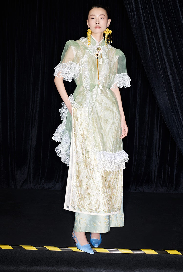 M essential Mackay designer Ear Mesh lace welt stand-up collar dress - DOUNT.