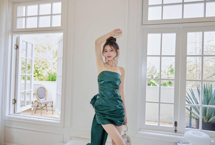 DOLLY Luxury Deep Green Big Bow Off Shoulder Tube Top Pleated Hip Date Dress-NUEL