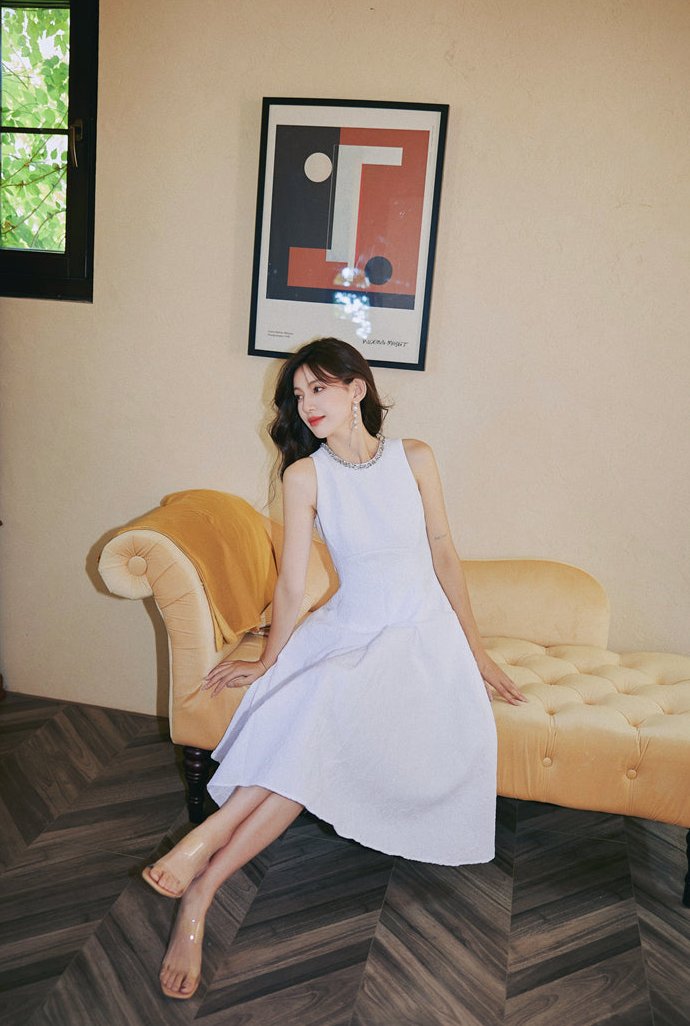 DOLLY Elegant White Crew Neck Sleeveless Long A-Line Dinner Dress-SIBYL