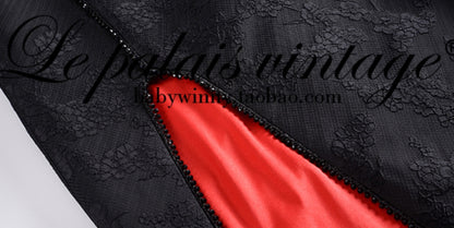Le Palais Vintage Lace Dark Pattern Hong Kong Style Thin Black Long Dress-CHID
