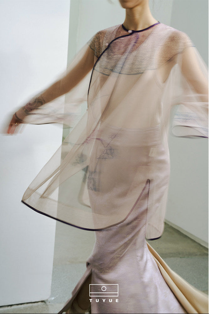 TUYUE Ancient Tailoring Blue and White Porcelain Mesh Top - HOZIER.