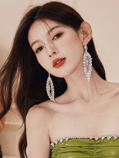 DOLLY Luxury Sparkling Full Diamond Chic Tassel Earring-CAROL