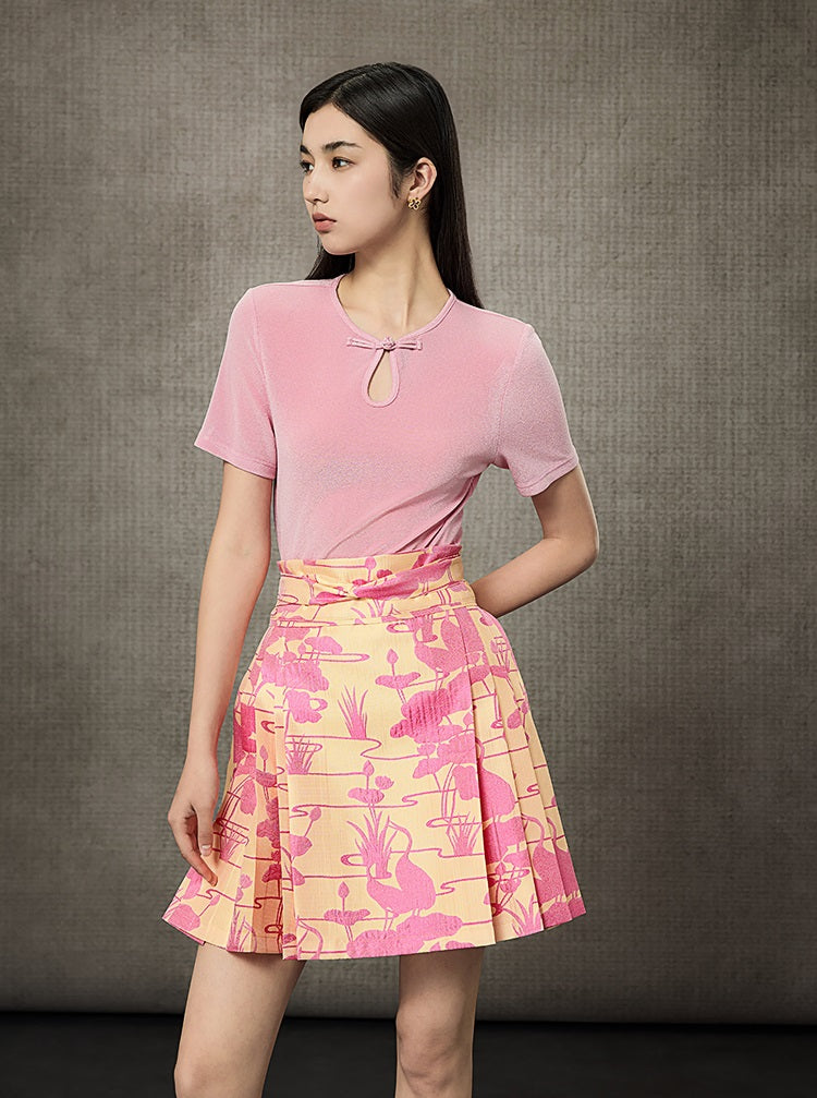 HECO Acetate Knit Buckle Cool Crop Short Sleeve Top - ENGAGE.