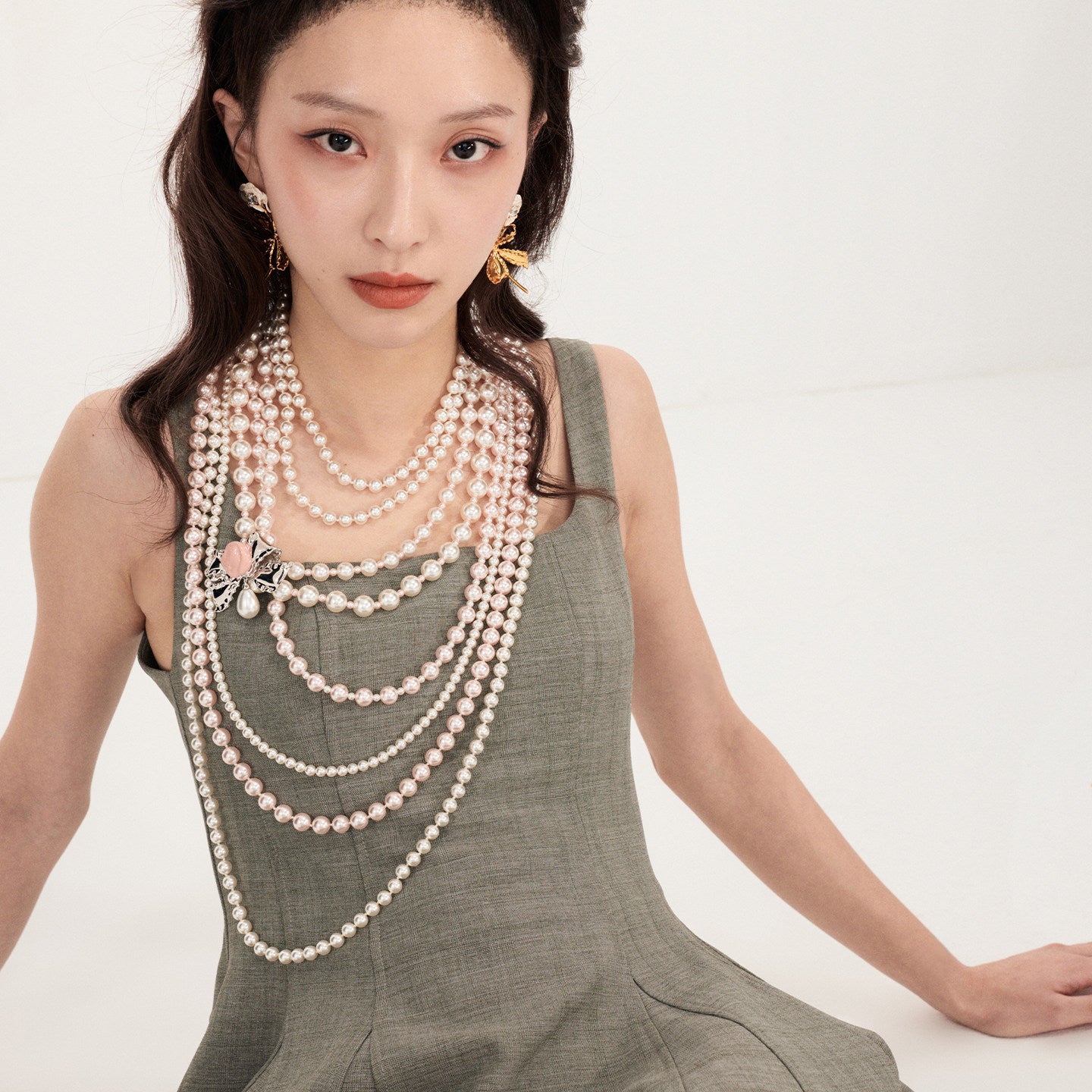 FAME Rococo Hepburn-style Embroidered Trim Short Dress - ZAYDEN.