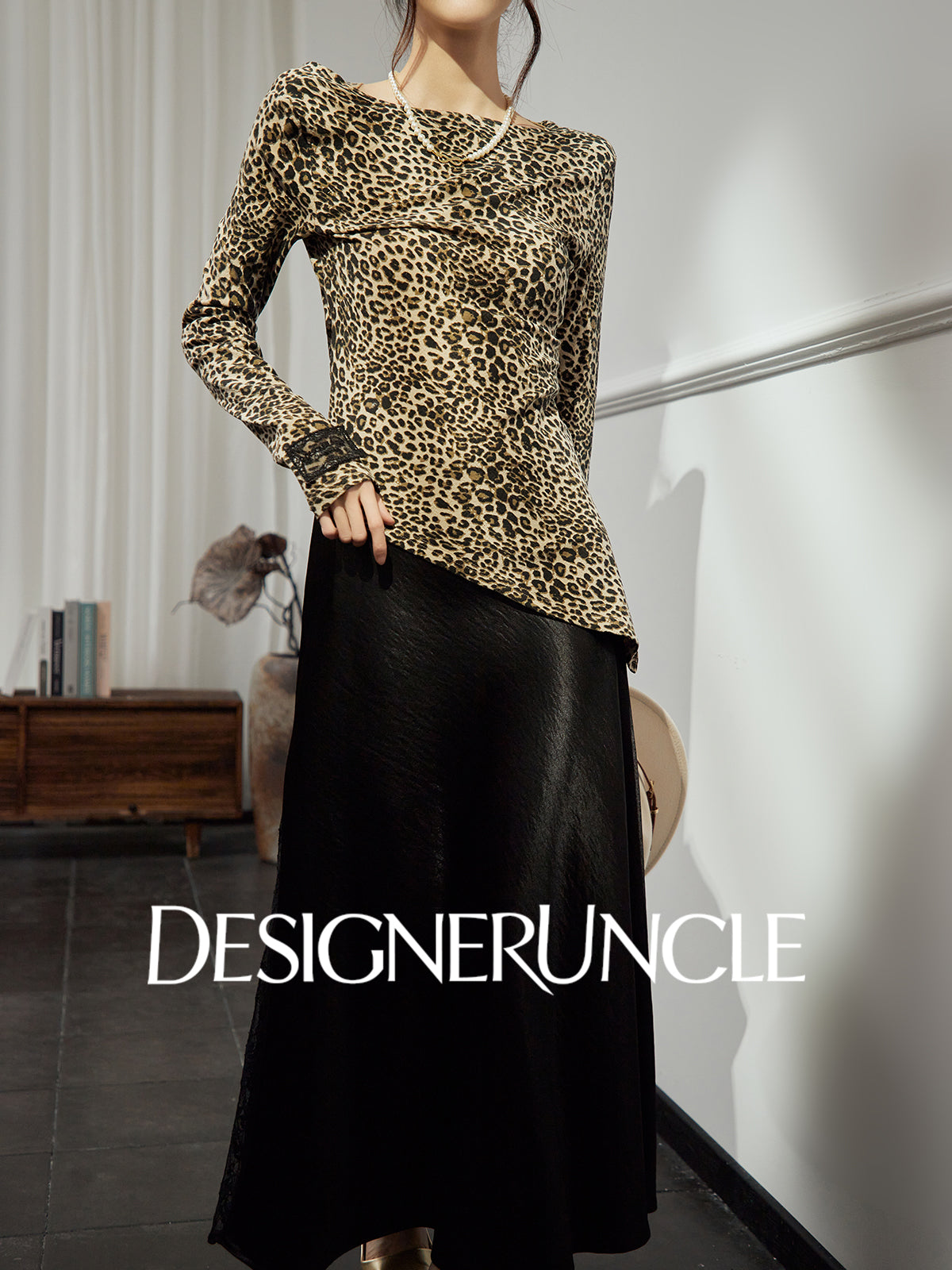 DGU|Leopard Shadow" leopard print knitted sweater new design niche slim temperament top - Antonio.
