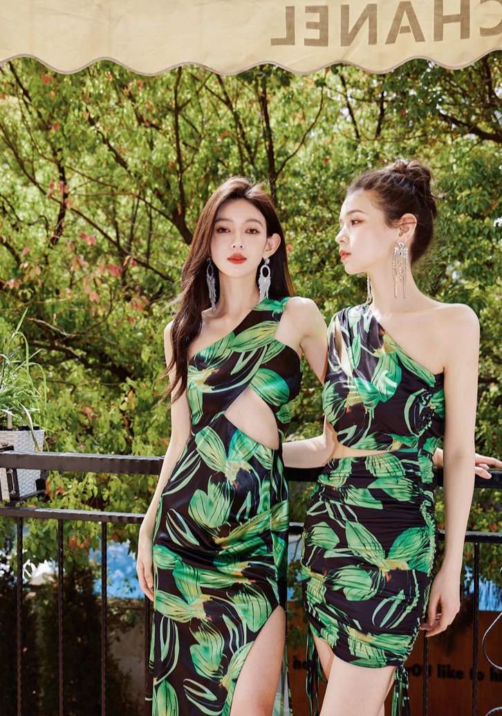 DOLLY Elegant Green Plant Print Sleeveless Slim Fit Long Slit Resort Dress-JOSEPHINA