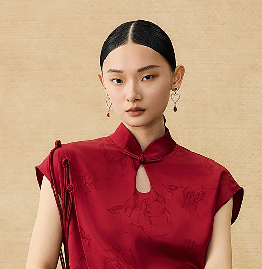 HECO Chinese Peony Buckle Short Sleeve Acetate Tassel Top - TEACH .