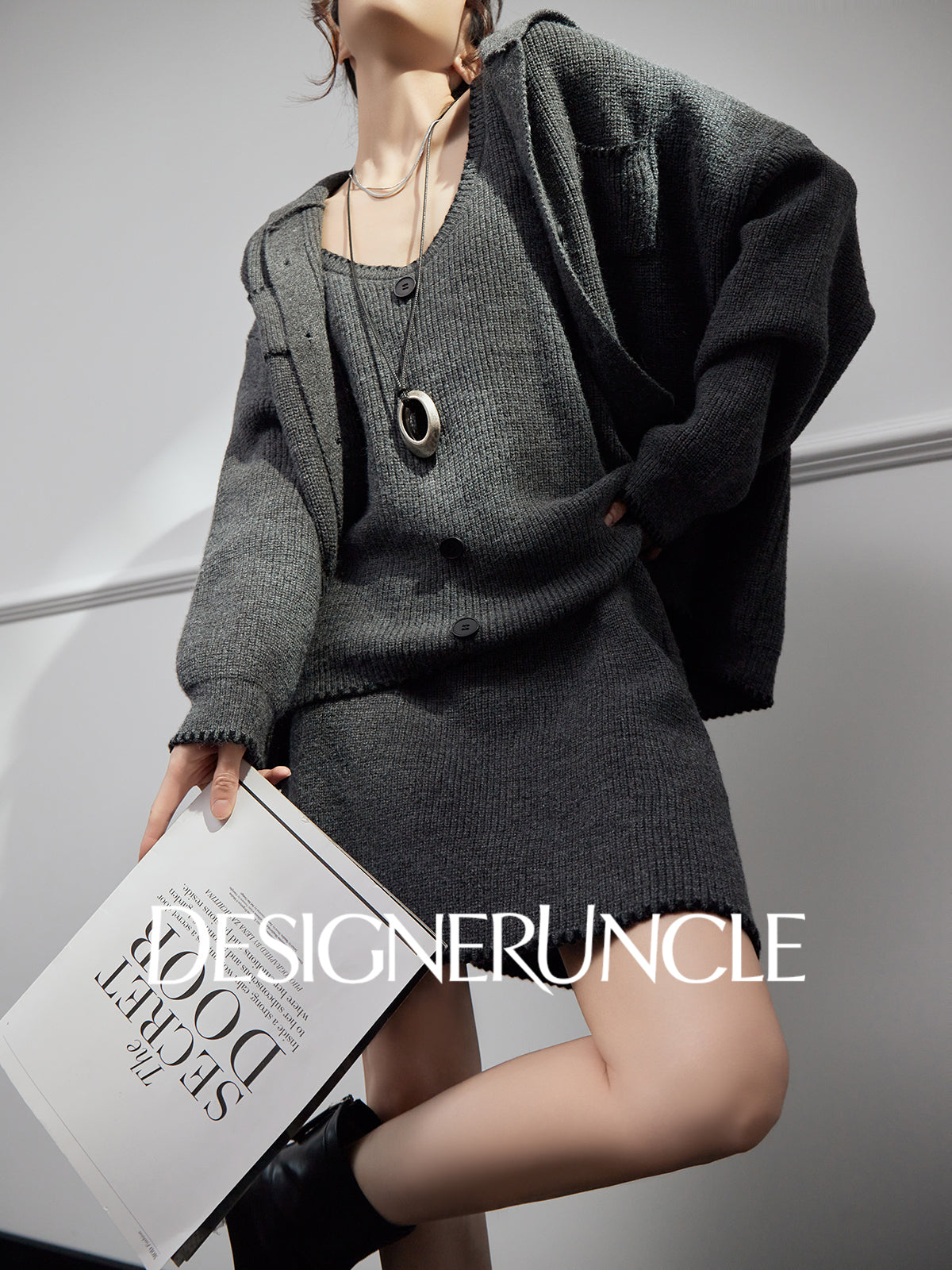 DGU "Guiyan" gray knitted suit V-neck cardigan knitted skirt two-piece set - Skylar.