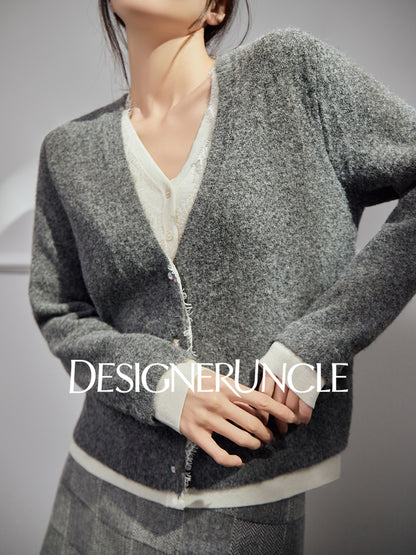 DGU| Gray sweater light luxury niche design V-neck fashion design knitted top - Roberta.