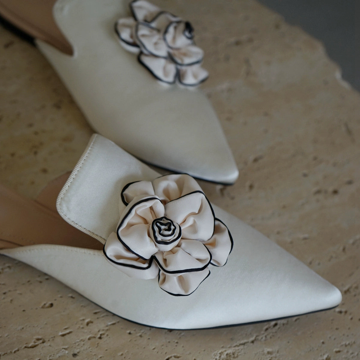 B-FEI pointed white mules lazy women's half Shoes-ASHOY.