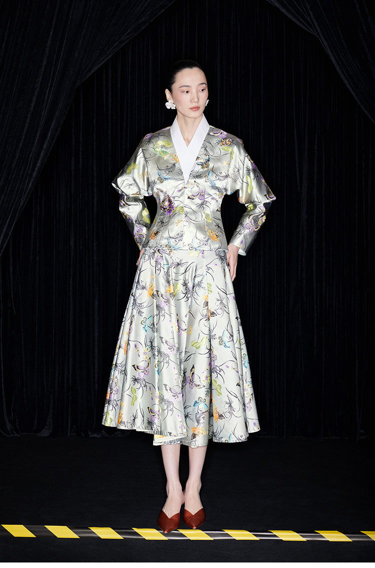 M essential Mackay designer Butterfly Beaded Waist Short Jacket - sake.