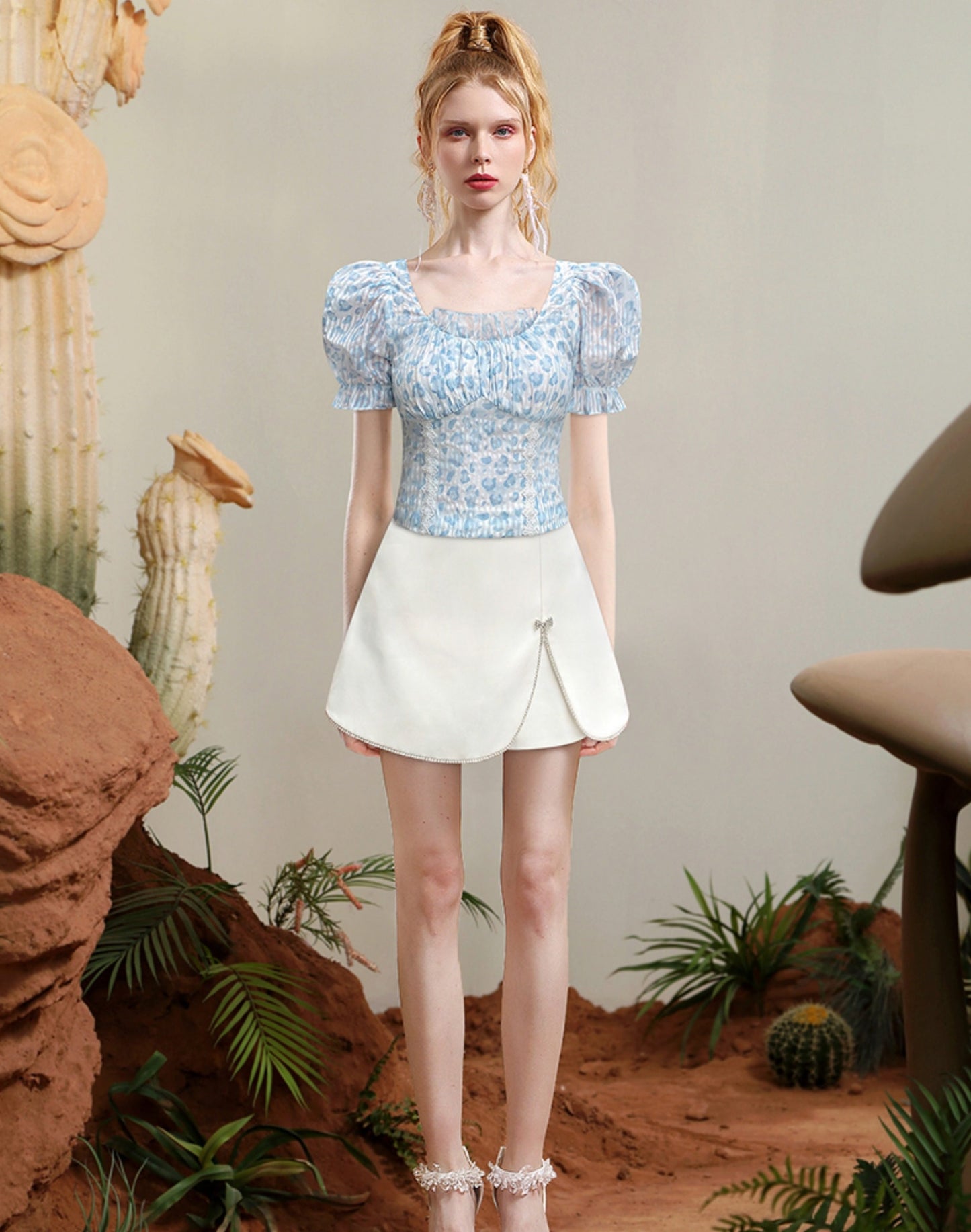 CHECOCRE Stubble guest French temperament court style design top -UNICORN.