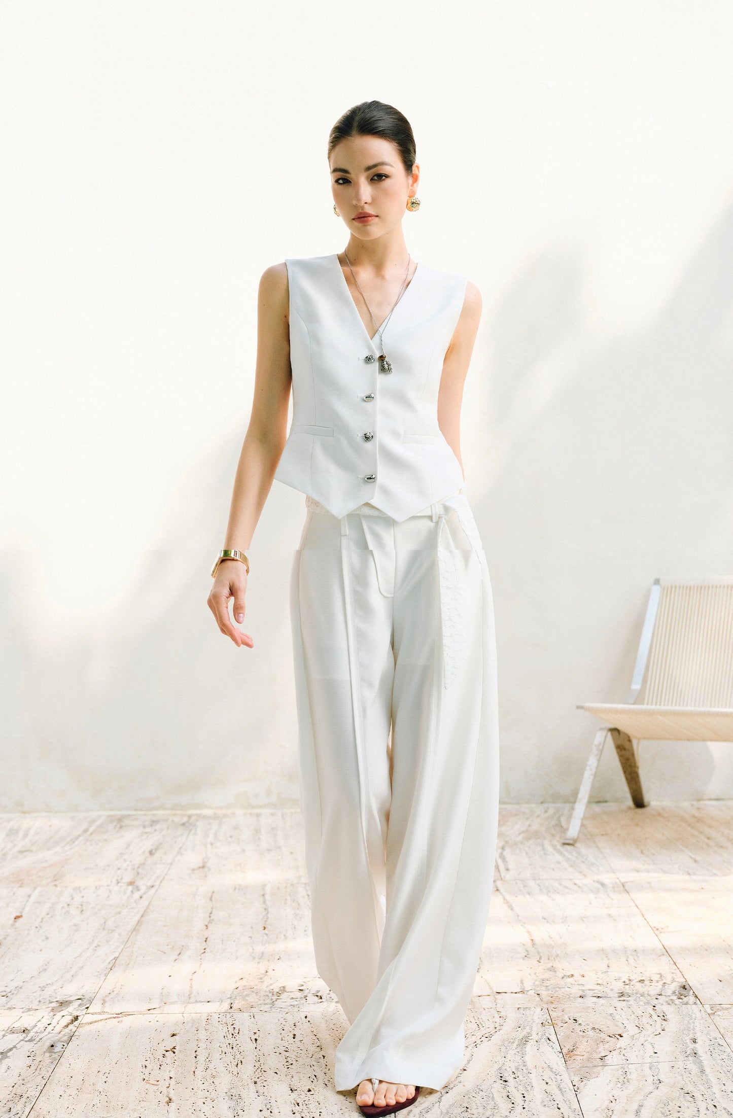 WANGXO |V-Neck Vest & Belted Straight Pants Intellectual Suit Set -NÉRA
