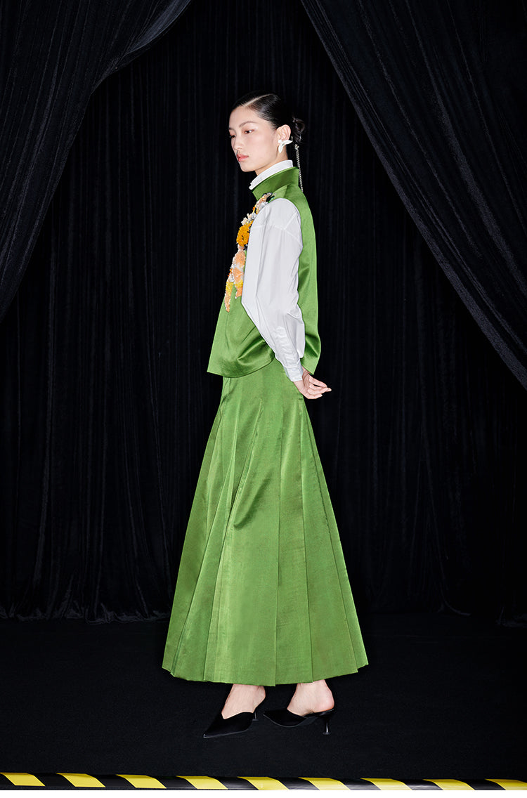 M essential Mackay designer Emerald Green Silk Anemone Raffia Embroidery Vest - jack.