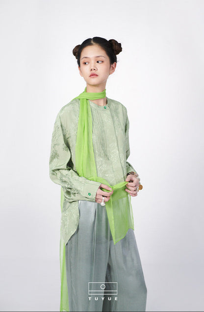 TUYUE Jacquard Pleated Crew Neck Long Sleeve Shirt- JASON.