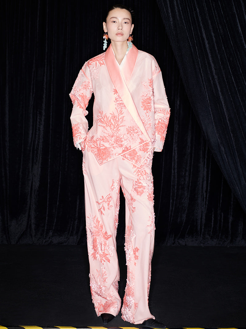 M essential Mackay designer brand falling flower embroidered fabric layered loose robe - BEAST.