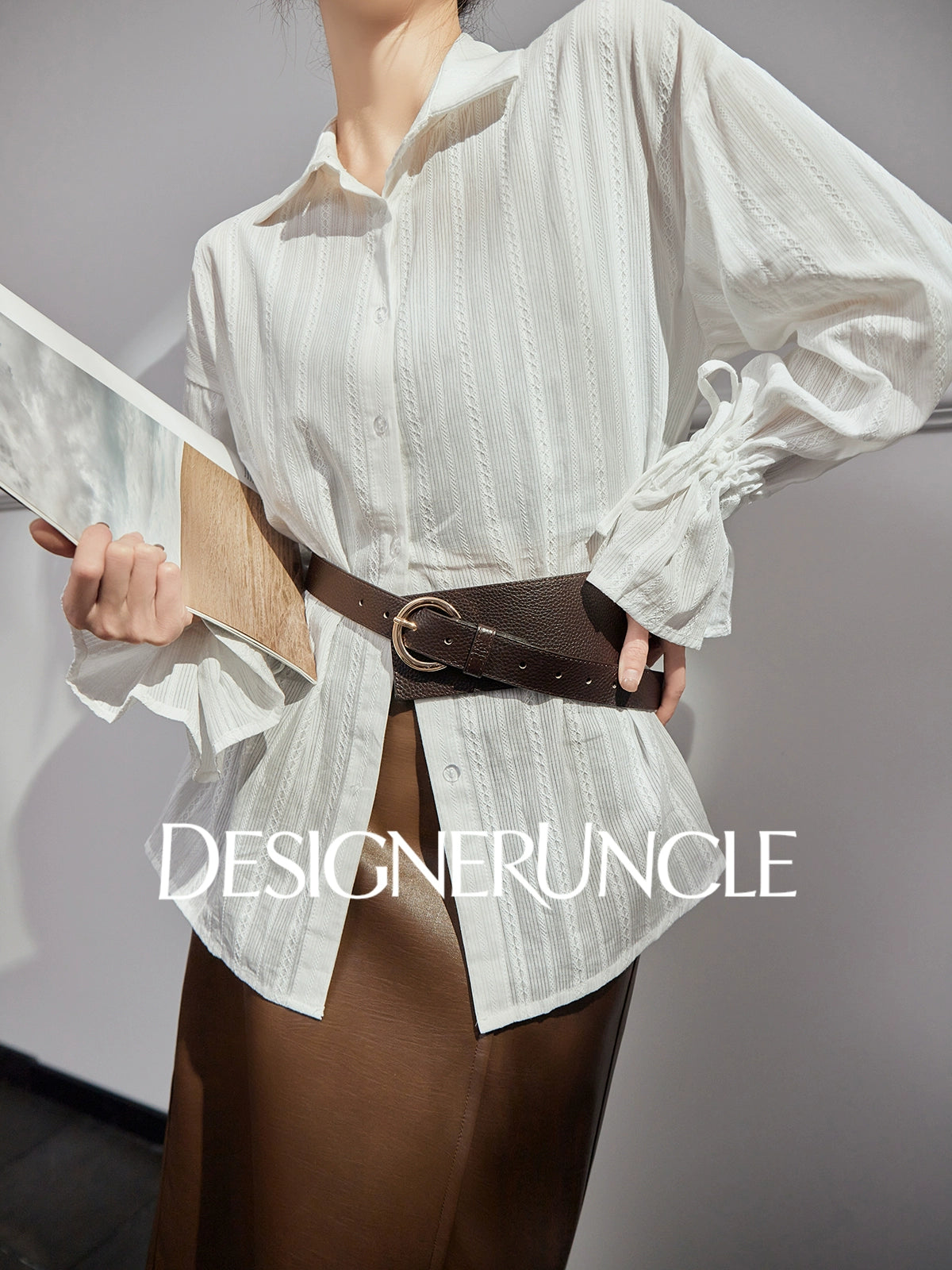 DGU "Hibiscus" white new design loose commuting versatile slimming top - ARCANE.