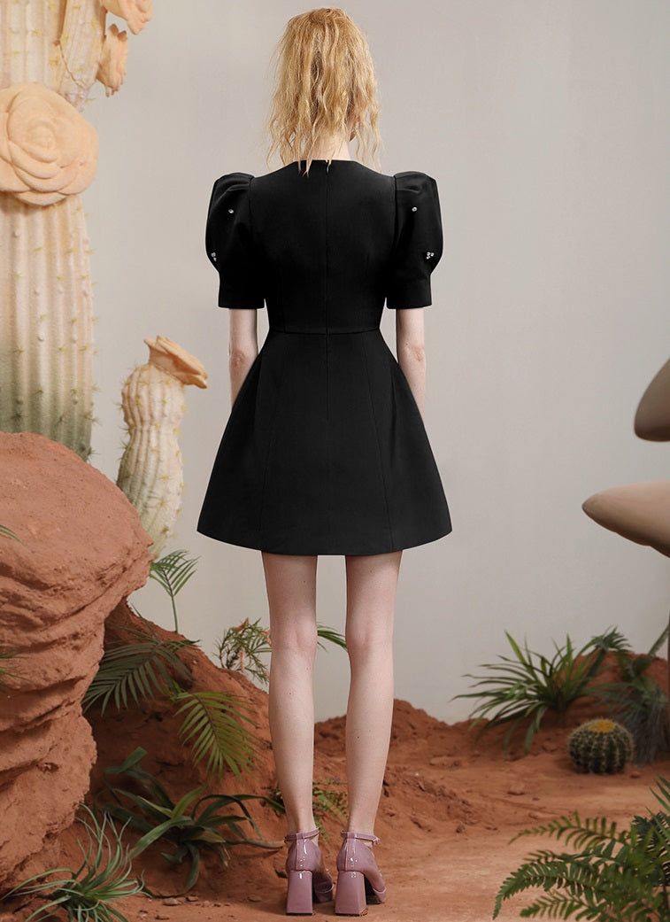 CHECOCRE summer new commuter open waist puff sleeve heavy industry beaded dress - TUOR