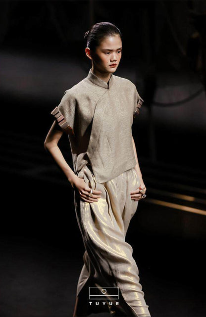 TUYUE Linen Asymmetrical Cristian Short-Sleeved Top - KATHRINE.
