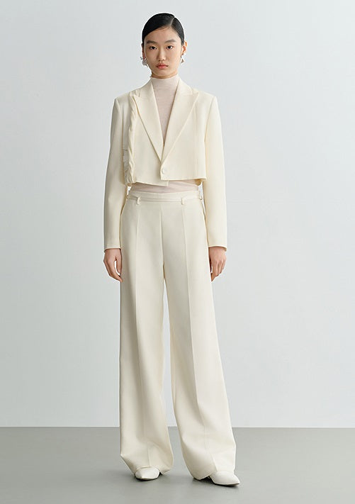 COMME MOI Lu Yan designer's new wool twisted short suit - DECKS.