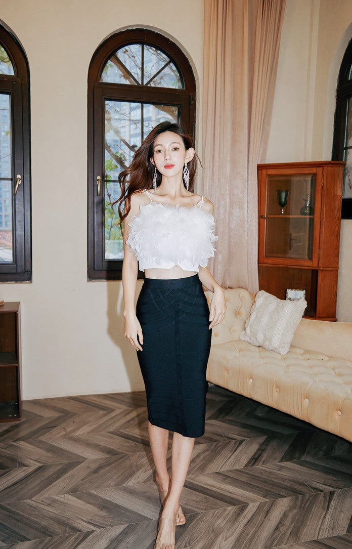 DOLLY Elegant Black/White Sleeveless Suspender Short Chic Vest-CASA