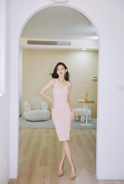 DOLLY Luxury Simple V-Neck Sleeveless Slim Fit Knitted Split Hip Date Dress-KELA